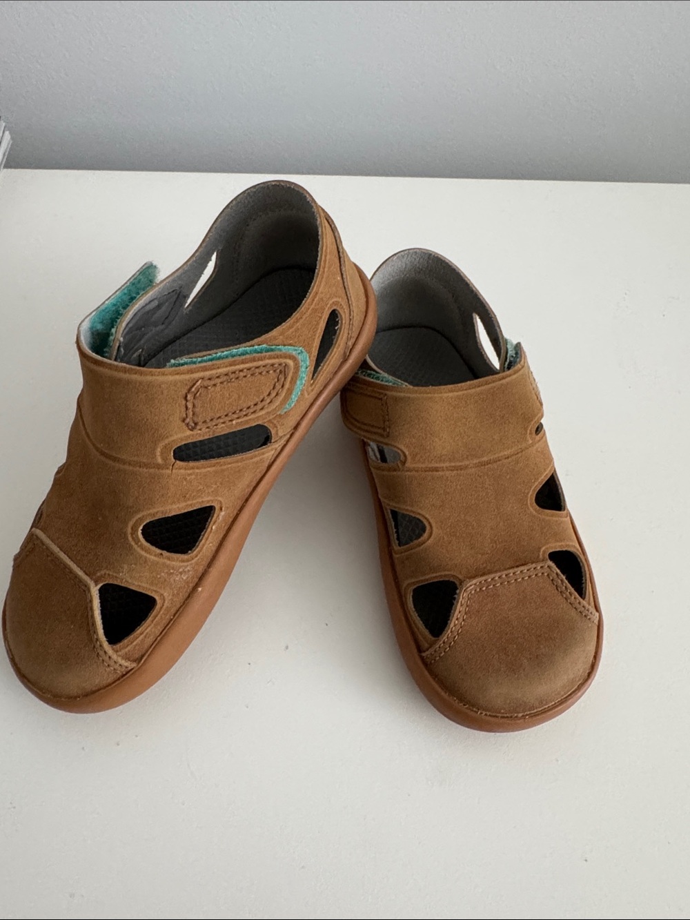 Ten Little Everyday Sandal Kids Brown Suede Closed-Toe Sandals size 8.5 toddler
